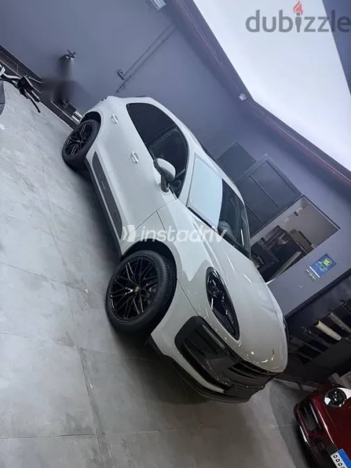 Porsche Macan 2025 White Used for Sale - 2