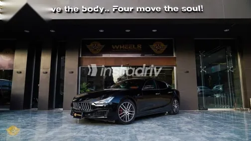 مازيراتي جيبلي 2021 رمادي مستعملة للبيع - 1