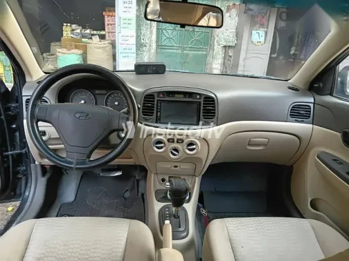 هيونداي اكسنت 2011 أسود مستعملة للبيع - 7