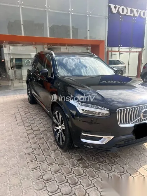 فولفو XC90 2021 أسود مستعملة للبيع - 2