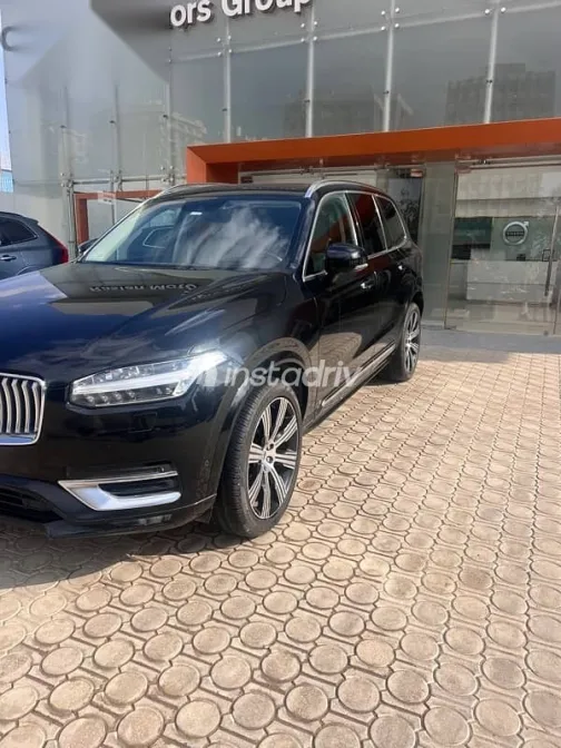 فولفو XC90 2021 أسود مستعملة للبيع - 3