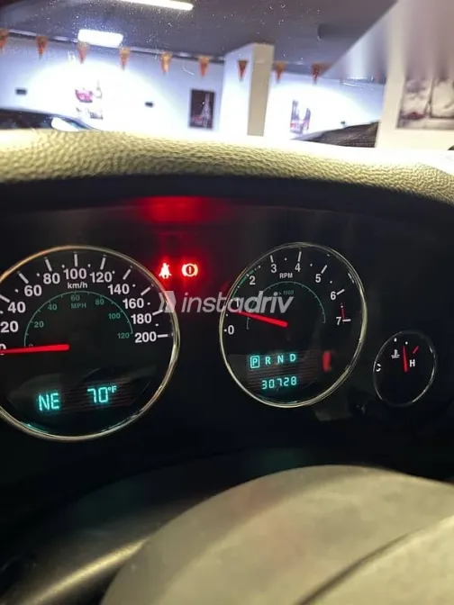 جيب رانجلر 2012 أسود مستعملة للبيع - 5