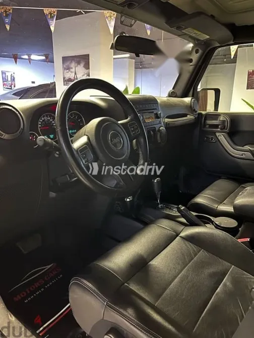 جيب رانجلر 2012 أسود مستعملة للبيع - 6