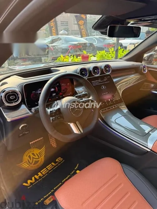 مرسيدس GLC 2026 أسود جديدة للبيع - 3