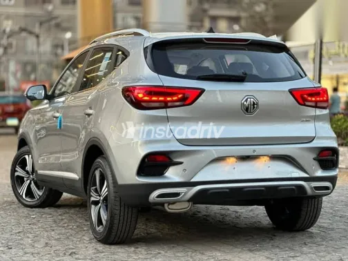 ام جى ZS 2026 أسود جديدة للبيع - 3