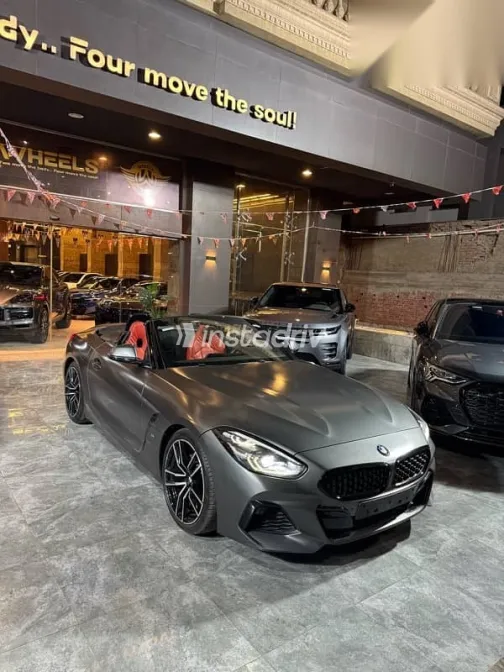 BMW Z4 2020 Gray Used for Sale - 9