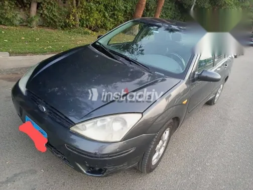 فورد فوكس 2003 فضي مستعملة للبيع - 5