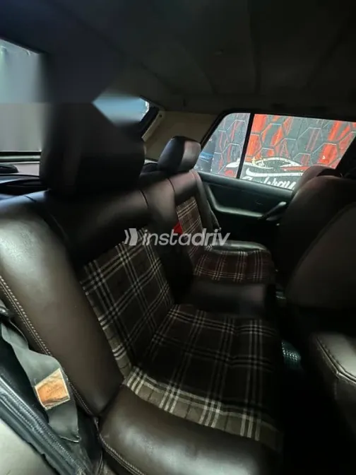 فولكس فاغن جولف 1989 فضي مستعملة للبيع - 4