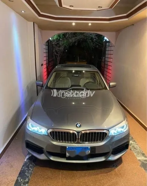BMW 520 2019 White Used for Sale - 1