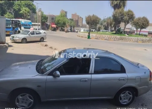 Kia Shuma 2000 Silver Used for Sale - 3