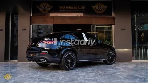 مرسيدس GLC 2026 أسود جديدة للبيع - 2