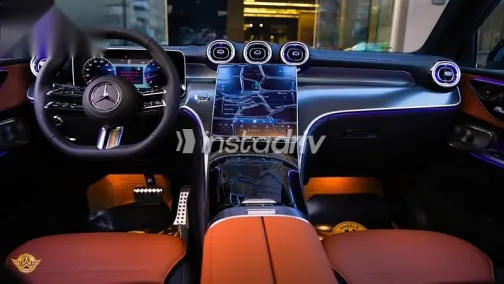 مرسيدس GLC 2026 أسود جديدة للبيع - 4