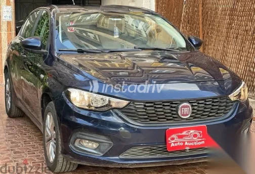 فيات تيبو 2021 أزرق غامق مستعملة للبيع - 2