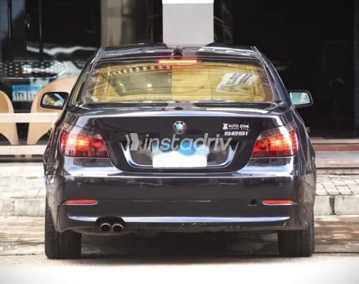 بي ام دبليو 523 2010 أزرق غامق مستعملة للبيع - 5