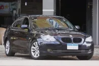 بي ام دبليو 523 2010 أزرق غامق مستعملة للبيع