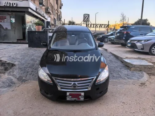 Nissan Sentra 2018 White Used for Sale - 2