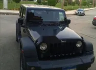 جيب رانجلر 2015 أسود مستعملة للبيع