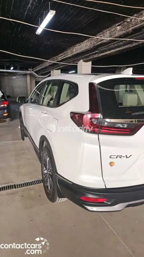 هوندا CRV 2022 أبيض مستعملة للبيع - 2