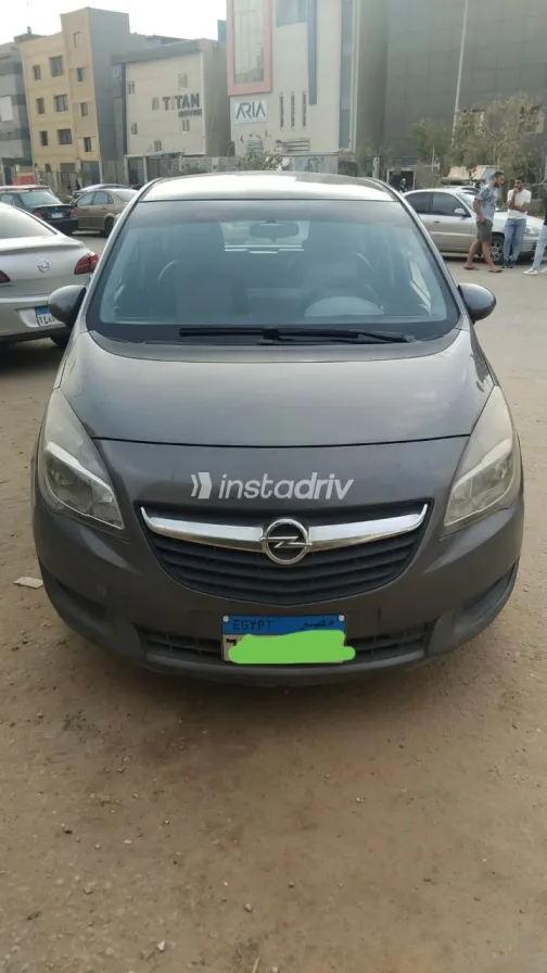 اوبل ميريفا 2015 أبيض مستعملة للبيع - 9