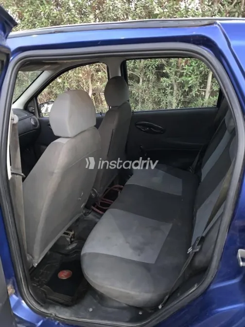 فيات بونتو 2008 أزرق غامق مستعملة للبيع - 5