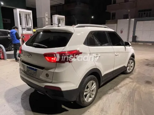 هيونداي كريتا 2016 أبيض مستعملة للبيع - 2