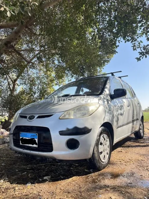 Hyundai I10 2010 Silver Used for Sale - 1
