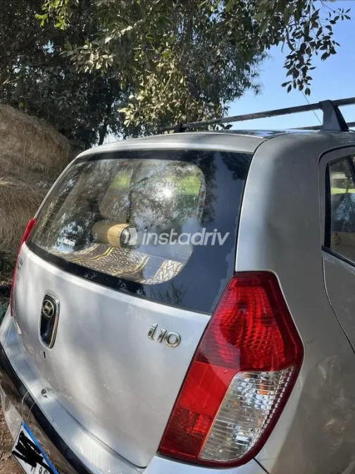 Hyundai I10 2010 Silver Used for Sale - 3