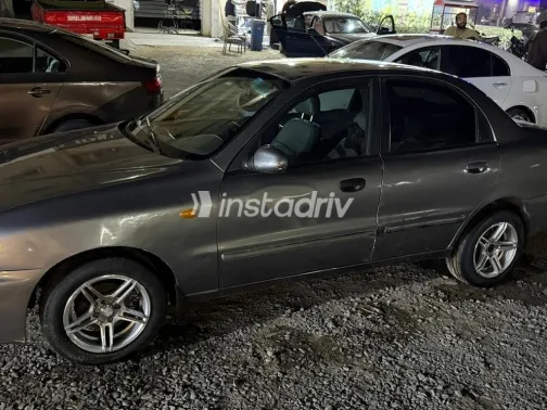 شيفروليه لانوس 2012 رمادي مستعملة للبيع - 2