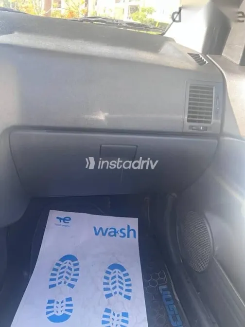 هيونداي جالوبر 2006 فضي مستعملة للبيع - 6