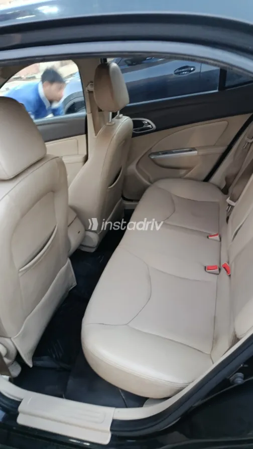 شيفروليه أوبترا 2018 أبيض مستعملة للبيع - 10