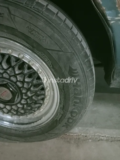 تويوتا كورولا 1995 أبيض مستعملة للبيع - 8