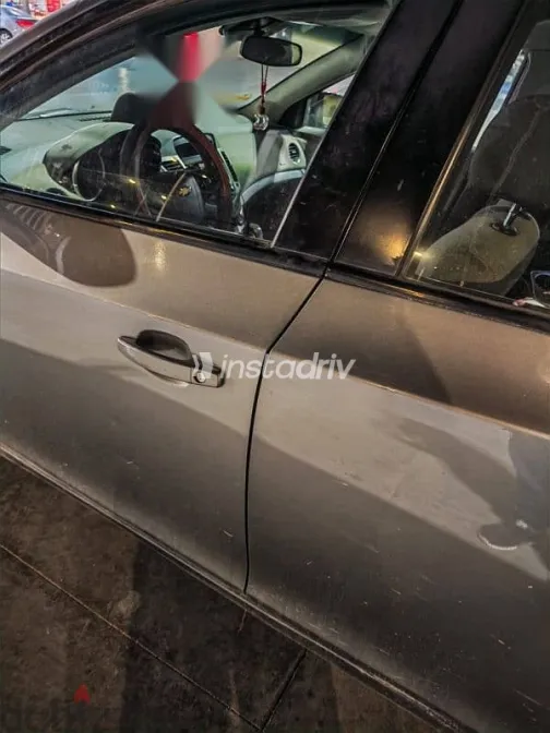 شيفروليه كروز 2010 رمادي مستعملة للبيع - 6