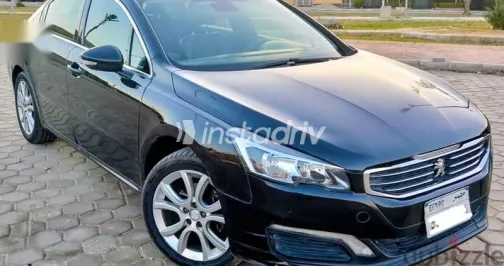 بيجو 508 2015 أسود مستعملة للبيع - 1