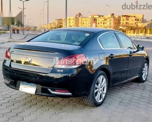 بيجو 508 2015 أسود مستعملة للبيع - 3