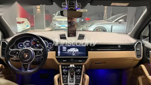 بورش كايين 2019 أسود مستعملة للبيع - 6