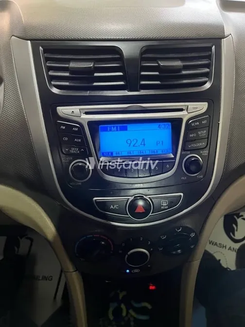 هيونداي اكسنت 2011 أسود مستعملة للبيع - 10