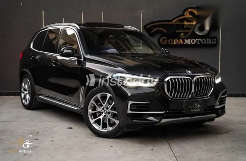 بي ام دبليو X5 2023 أسود مستعملة للبيع - 1