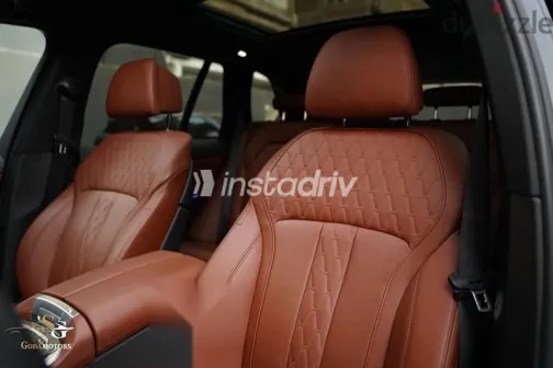 بي ام دبليو X5 2023 أسود مستعملة للبيع - 7