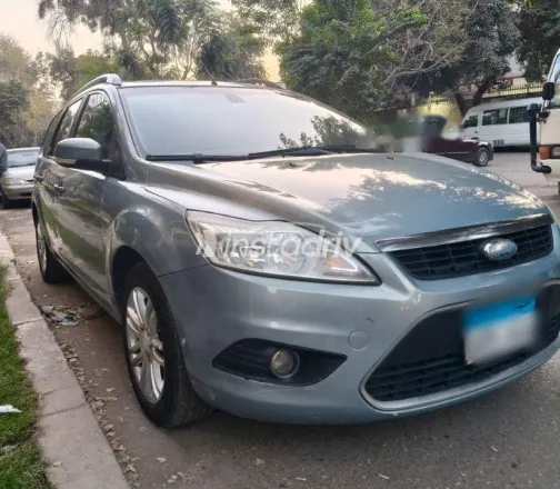 فورد فوكس 2009 فضي مستعملة للبيع - 5