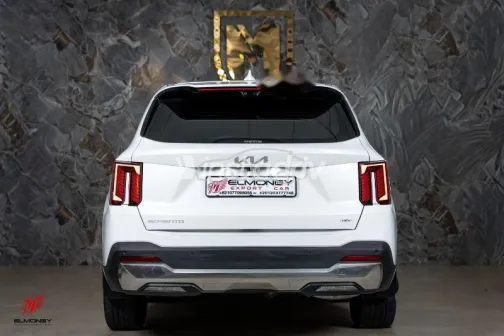 Kia Sorento 2024 White Used for Sale - 3