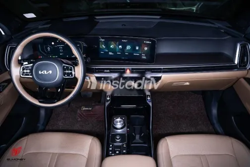 Kia Sorento 2024 White Used for Sale - 4