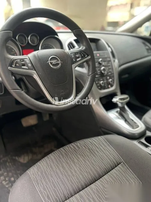 اوبل أسترا 2019 رمادي مستعملة للبيع - 8