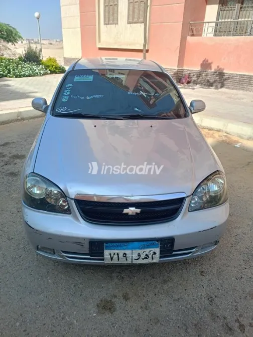 Chevrolet Optra 2010 Silver Used for Sale - 1