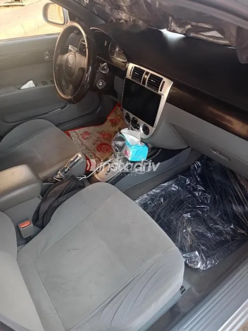 Chevrolet Optra 2010 Silver Used for Sale - 2