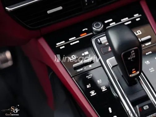 Porsche Cayenne 2023 Gray Used for Sale - 5