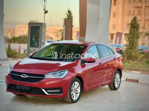 شيرى اريزو 5 2024 أبيض مستعملة للبيع - 3