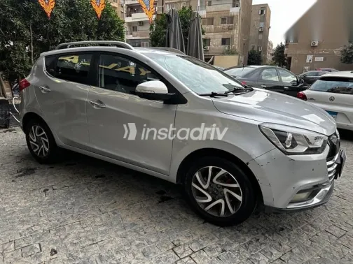 جاك J2 2017 فضي مستعملة للبيع - 3