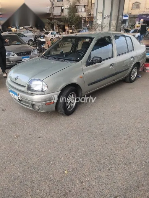 Renault Clio 2002 Gray Used for Sale - 4