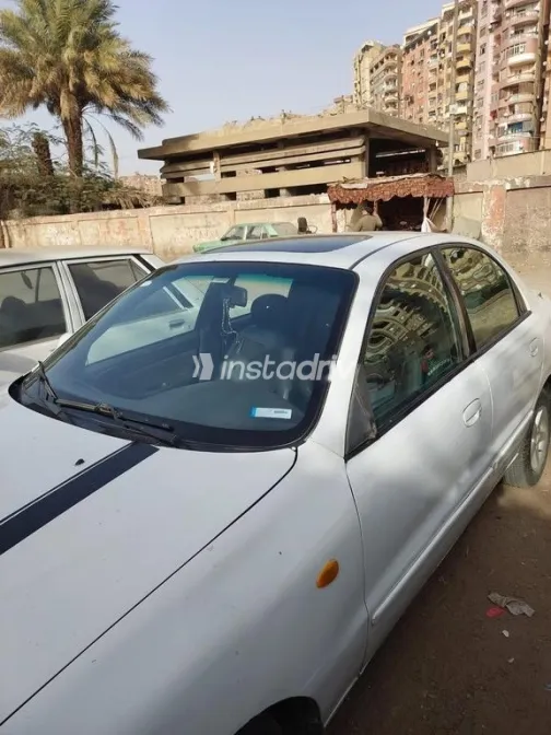 شيفروليه لانوس 2010 أبيض مستعملة للبيع - 5