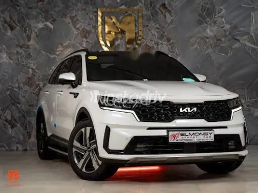 Kia Sorento 2023 White Used for Sale - 2